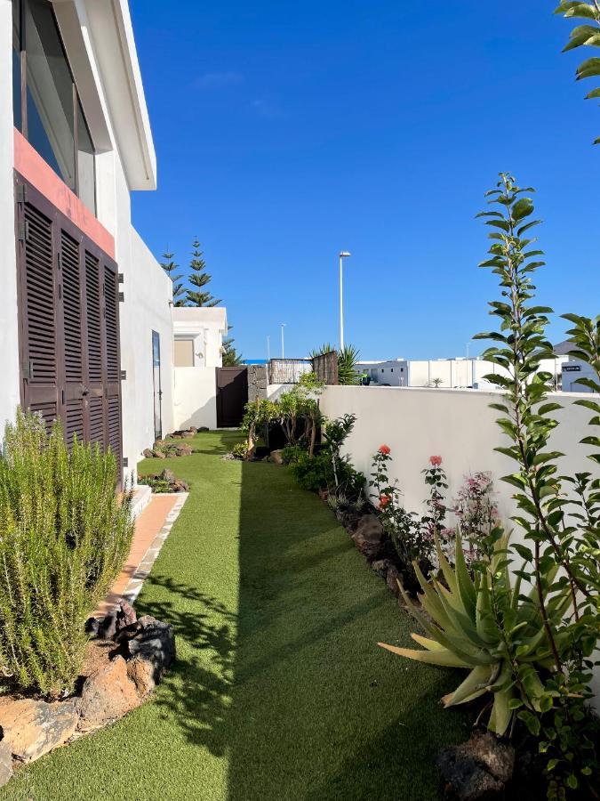 Casa Sol Y Mar Azul Un'Oasi A Due Passi Dal Mare Villa Плая Бланка Екстериор снимка